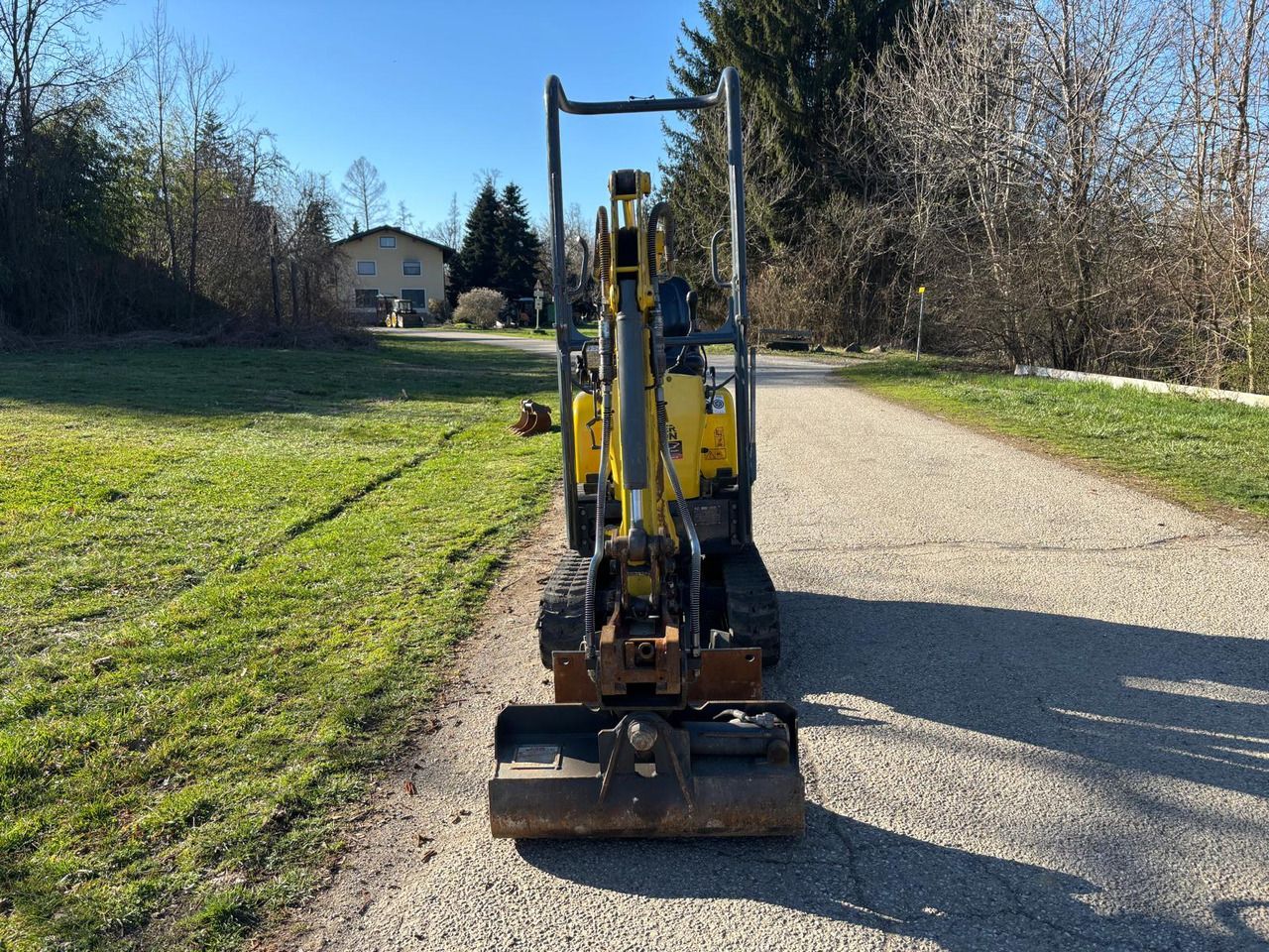 2019 Wacker Neuson 803 mini excavator, front view