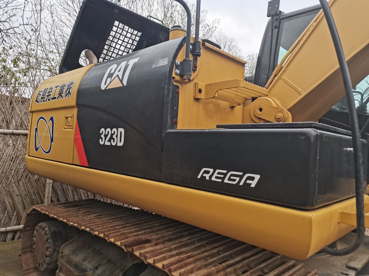 Caterpillar 323D Crawler Excavator