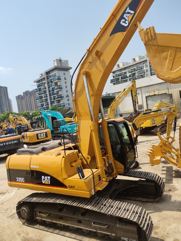 Caterpillar 325C Crawler Excavator