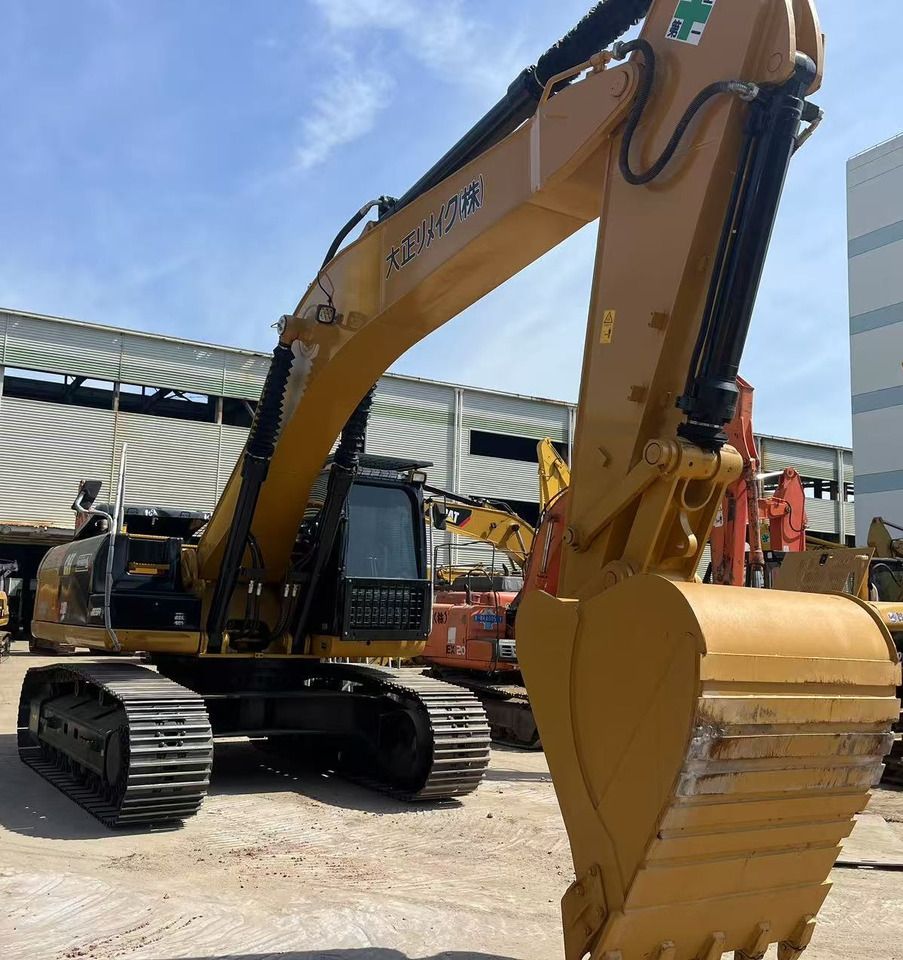Caterpillar 330D2L Crawler Excavator Caterpillar 330D2L Crawler Excavator