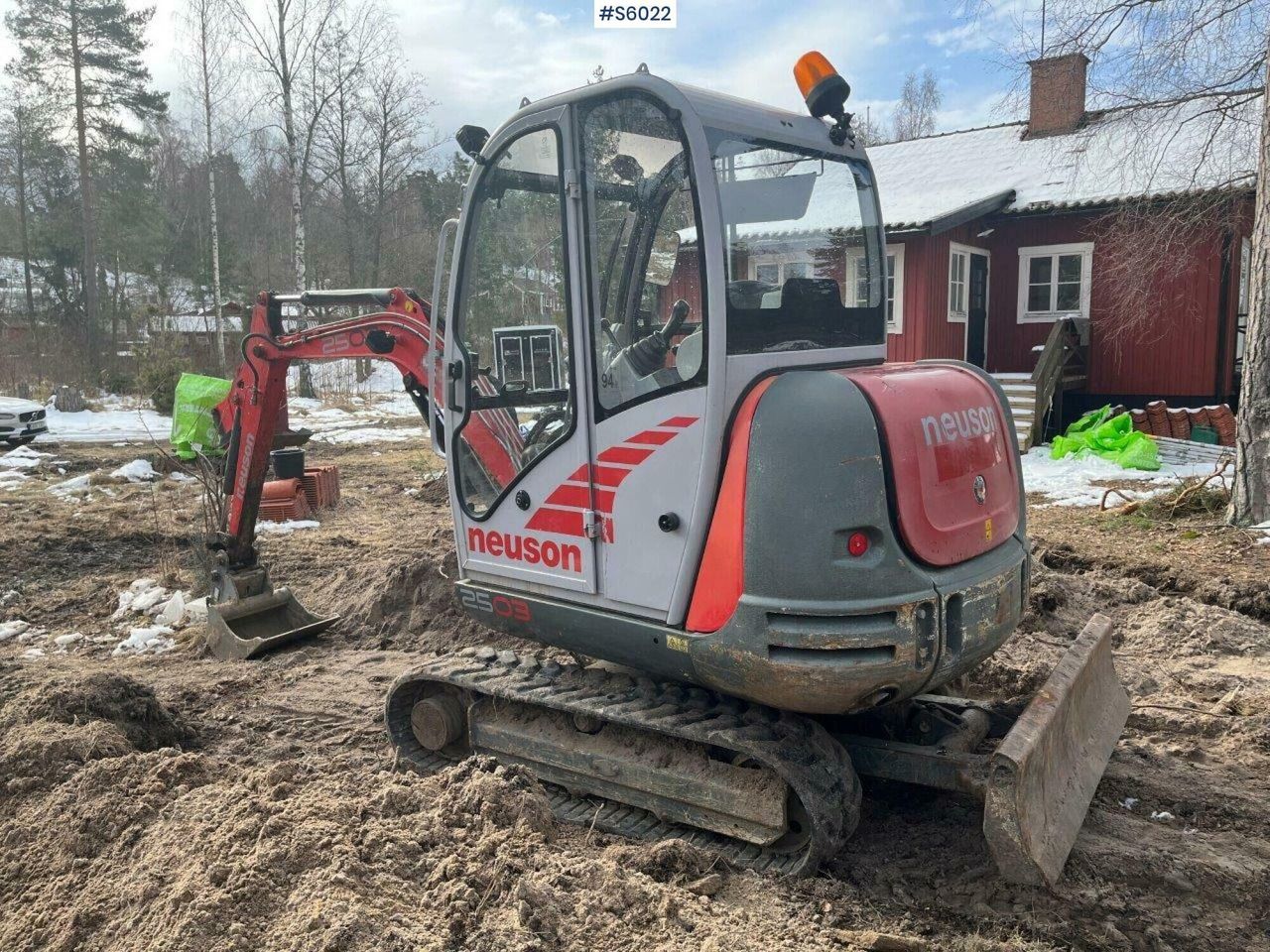 2007 Wacker Neuson 2503 RD mini excavator, rear three-quarter view