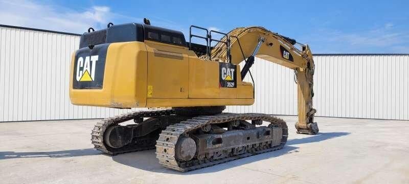 2016 Caterpillar 352F crawler excavator, rear three-quarter view