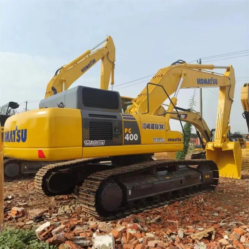2017 Komatsu PC400 crawler excavator, rear three-quarter view