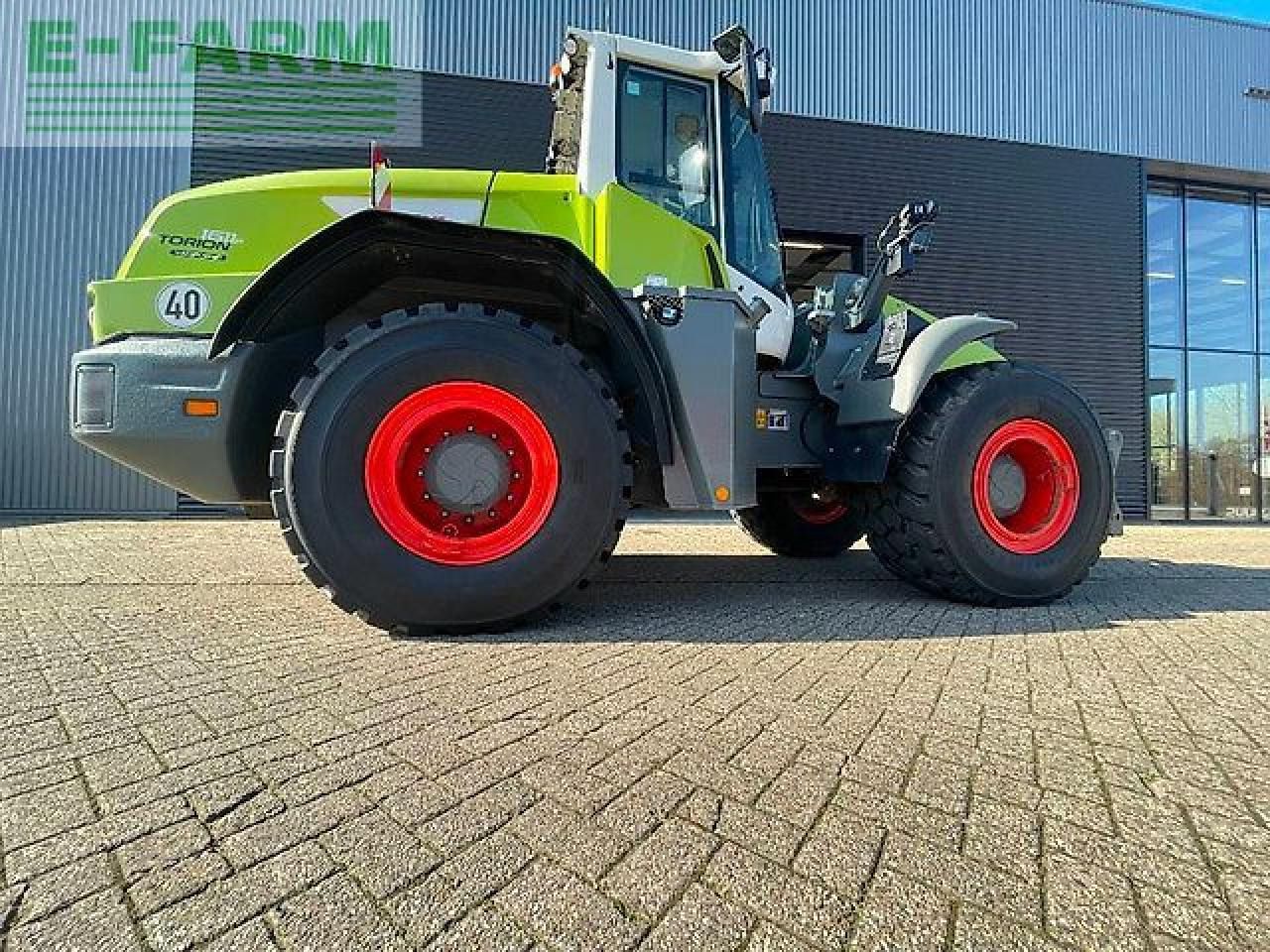 2023 Claas TORION 1611P wheel loader side view 2023 Claas TORION 1611P wheel loader side view