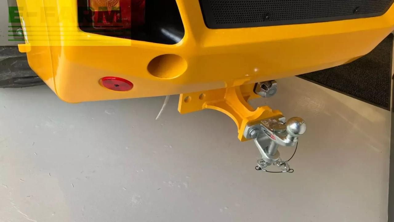 2026 JCB 403PLUS AGRI rear hitch detail 2026 JCB 403PLUS AGRI rear hitch detail