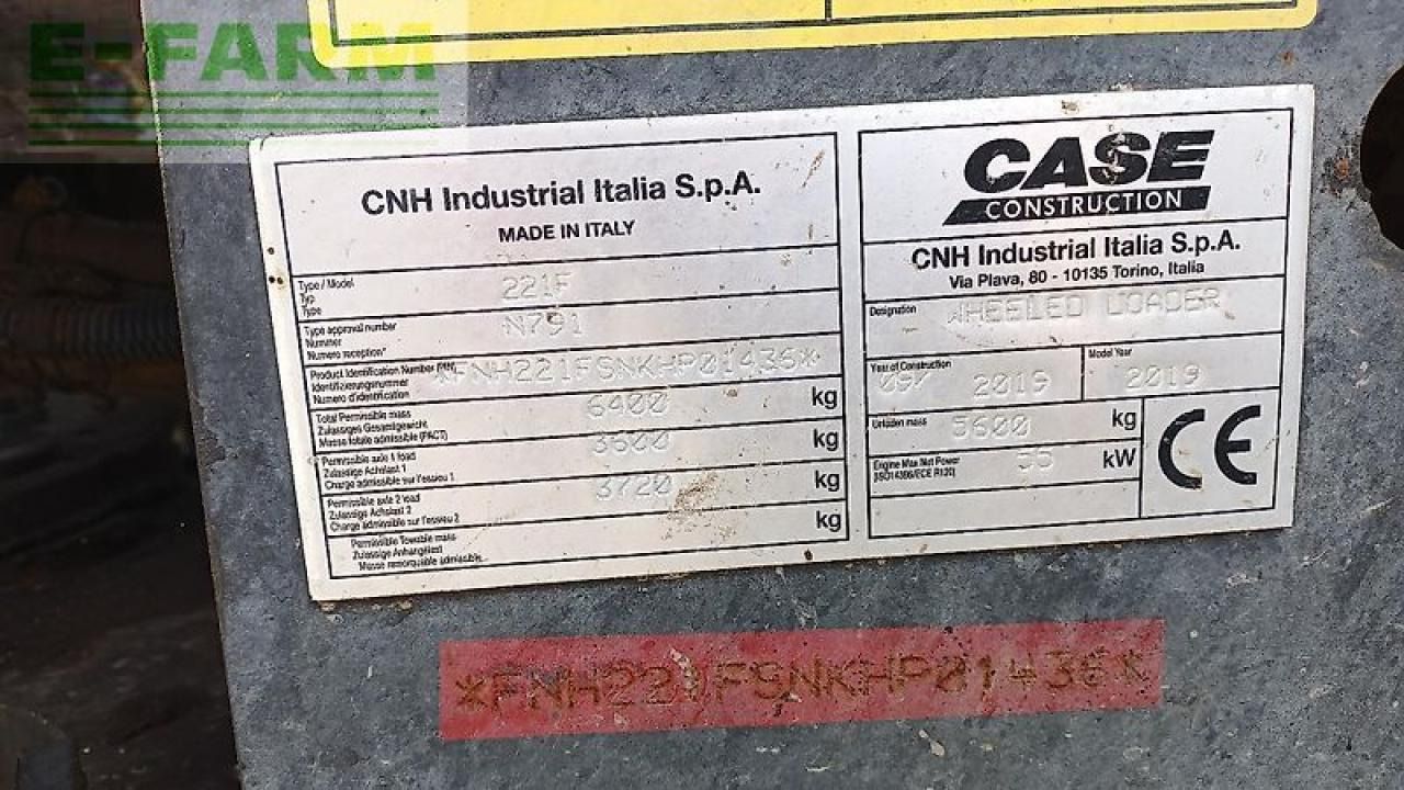 2019 CASE 221F identification plate
