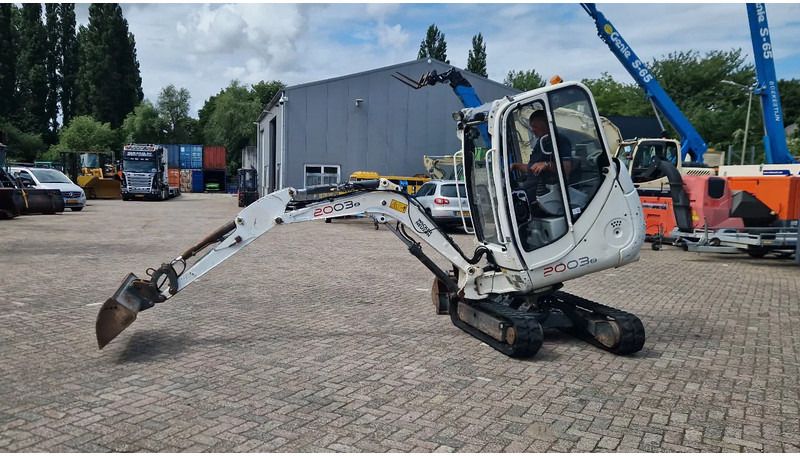 2011 Wacker Neuson 2003RD mini excavator, side view