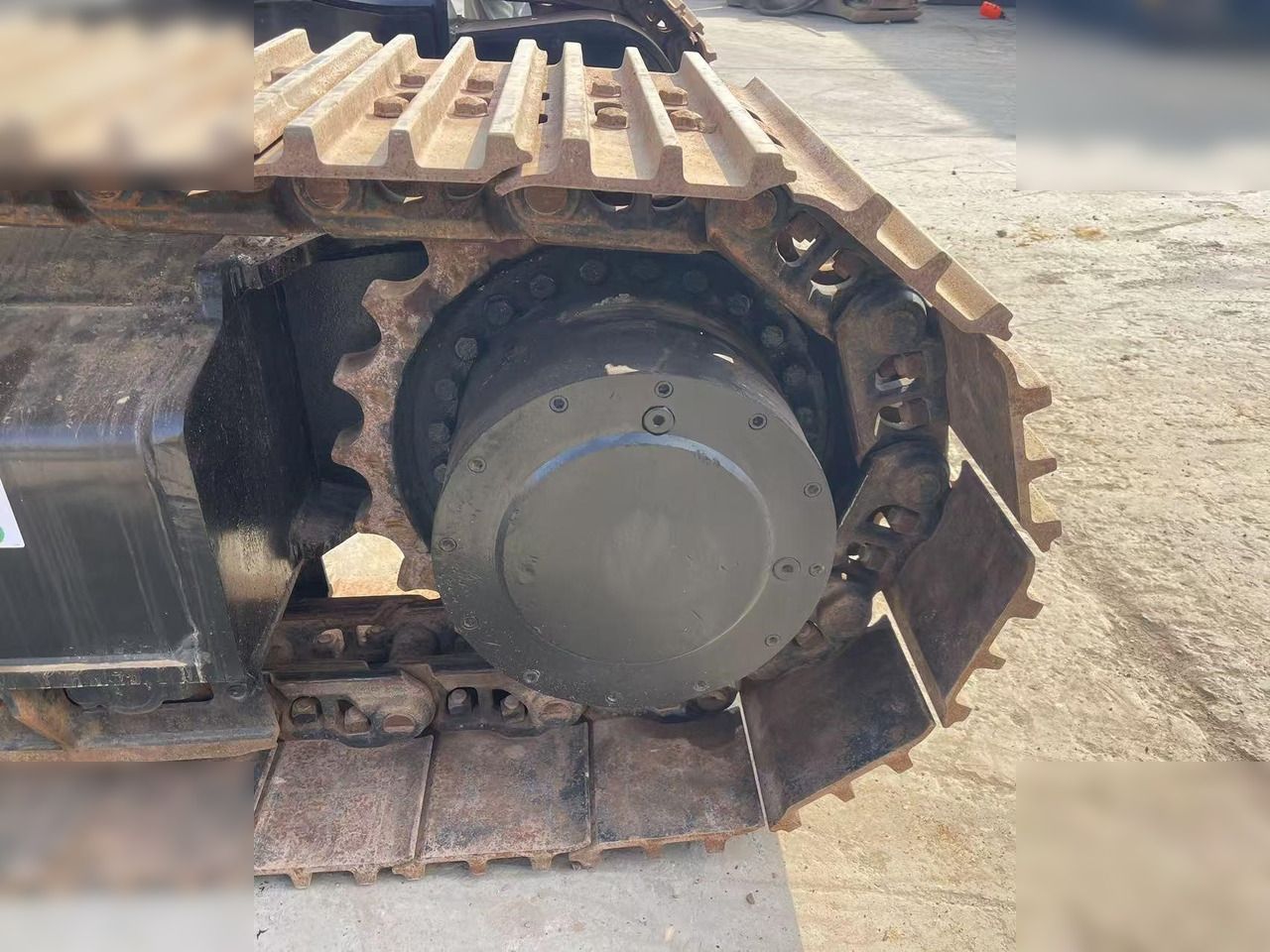 2018 Sany SY365H crawler excavator track drive view