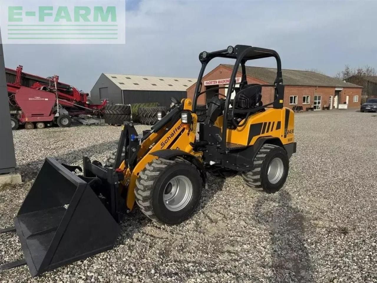 2025 Schäffer 2430S ELITE wheel loader, front three-quarter view 2025 Schäffer 2430S ELITE wheel loader, front three-quarter view