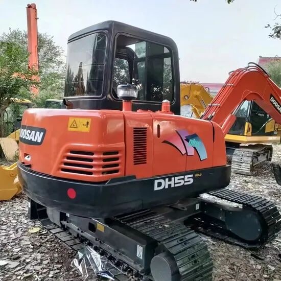 Doosan DH55 Crawler Excavator Doosan DH55 Crawler Excavator