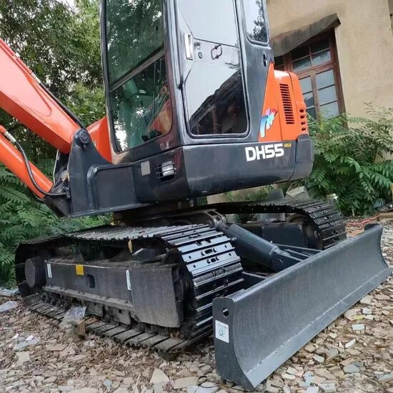 Doosan DH55 Crawler Excavator Doosan DH55 Crawler Excavator