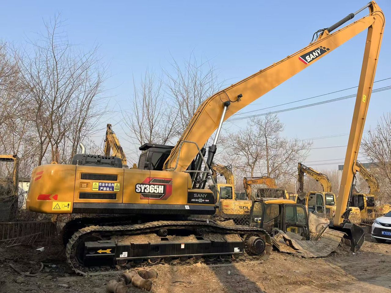 2023 Sany SY365H crawler excavator side view