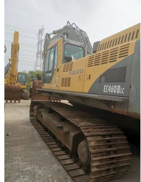 2019 Volvo EC460BLC crawler excavator, side view