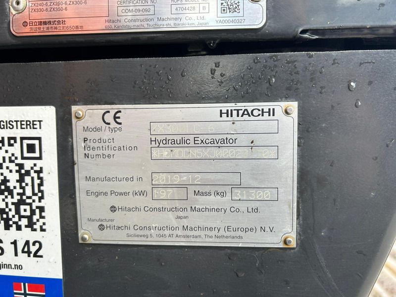 2019 Hitachi ZX300LC-6 crawler excavator identification plate