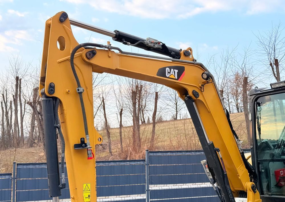 2019 Caterpillar 305.5E mini excavator boom detail