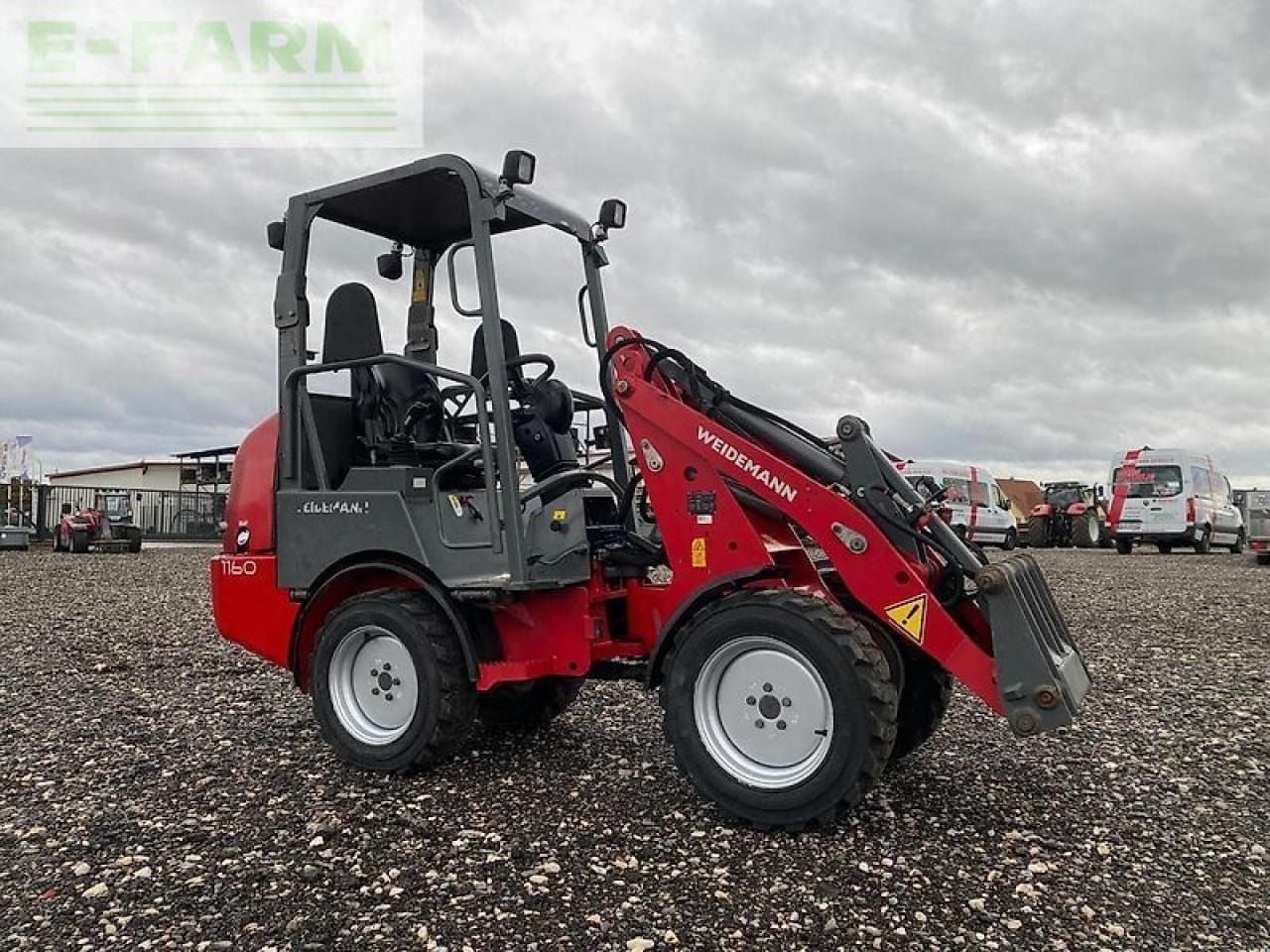 2011 Weidemann 1160 CC30 mini excavator, side view 2011 Weidemann 1160 CC30 mini excavator, side view