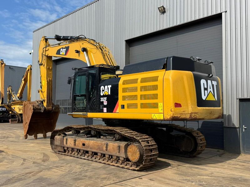 2018 Caterpillar 352F crawler excavator, rear three-quarter view