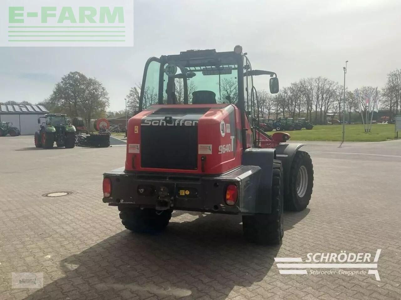 2019 Schäffer 9640 T rear view 2019 Schäffer 9640 T rear view