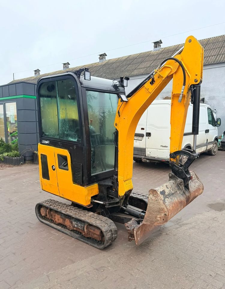 2021 JCB 16C-1 mini excavator, front three-quarter view