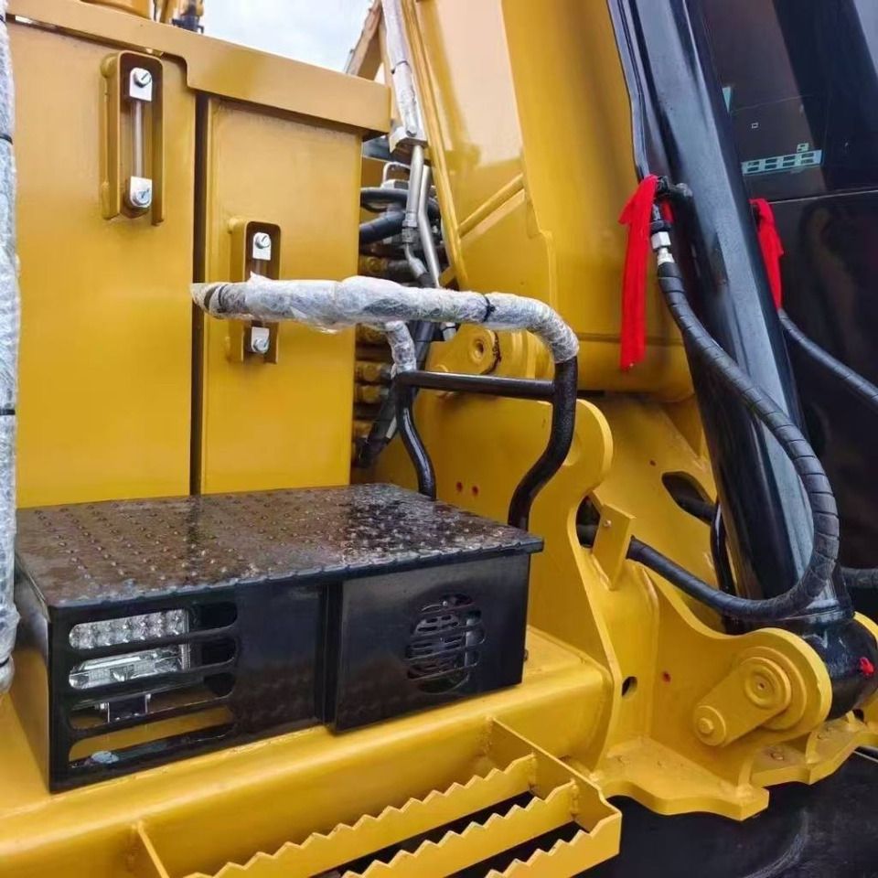 2025 Caterpillar 307E2 crawler excavator side access view