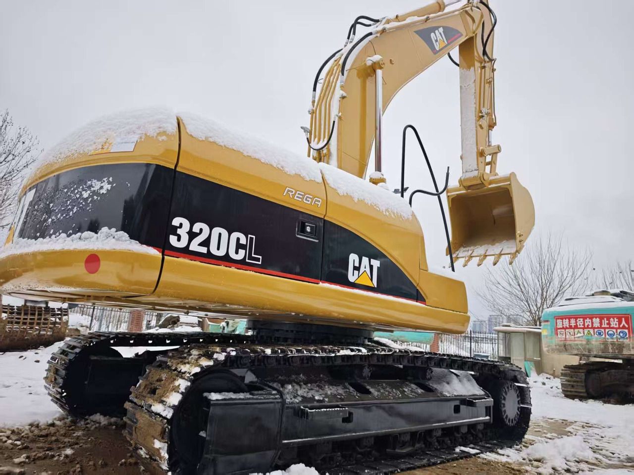 2021 Caterpillar 320CL Crawler Excavator