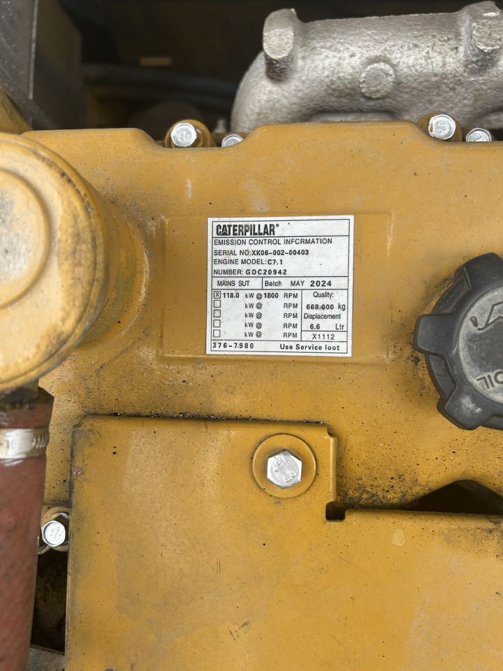 2024 Caterpillar 323D2L engine emission control label