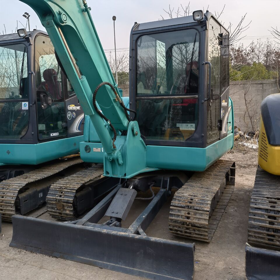 2023 Kobelco SK60-10 excavator front view 2023 Kobelco SK60-10 excavator front view