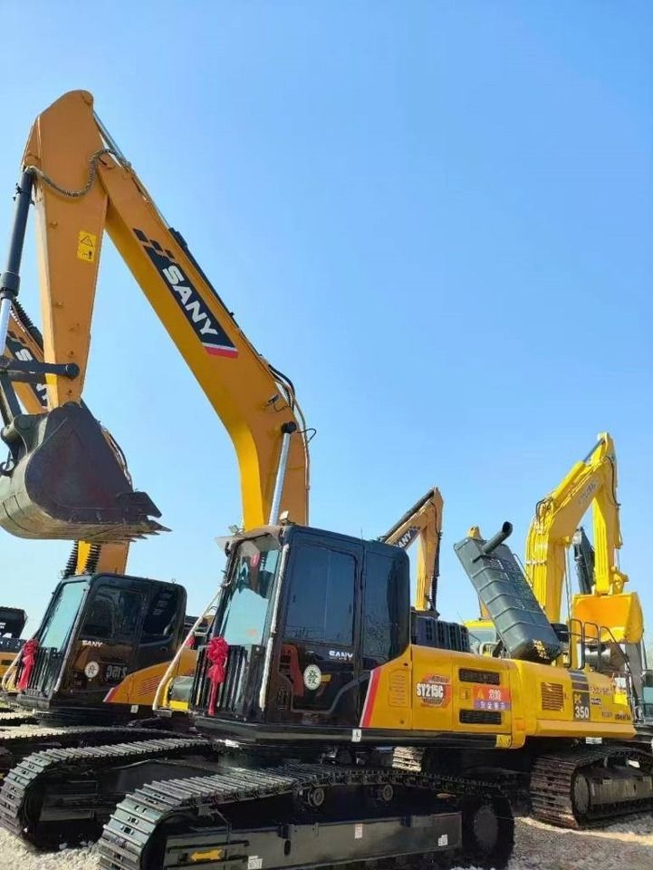 2024 Sany SY215C crawler excavator, side view