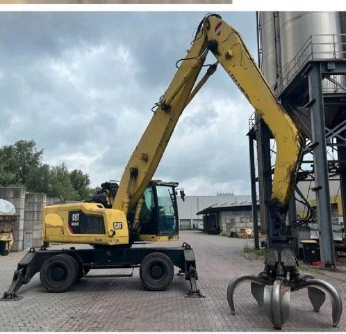2015 Caterpillar 302.2 material handler, side view