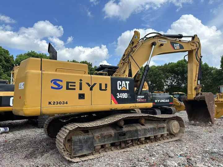 2021 Caterpillar 349DL crawler excavator, side profile view