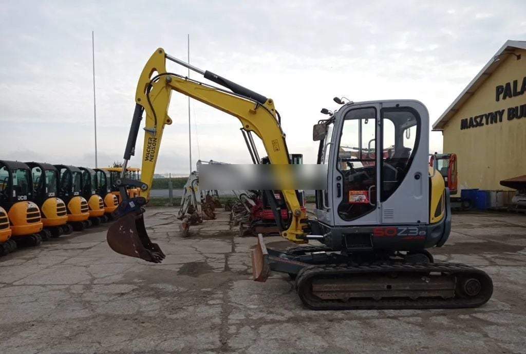 2015 Wacker Neuson 50Z3 mini excavator, side profile view 2015 Wacker Neuson 50Z3 mini excavator, side profile view