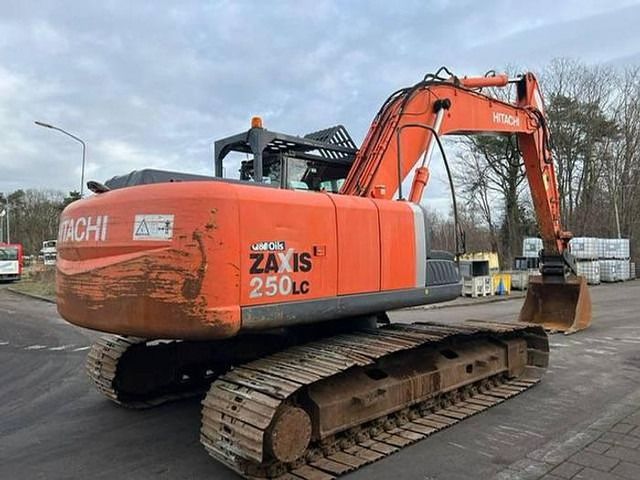 2008 Hitachi ZAXIS 250LC crawler excavator, rear three-quarter view 2008 Hitachi ZAXIS 250LC crawler excavator, rear three-quarter view