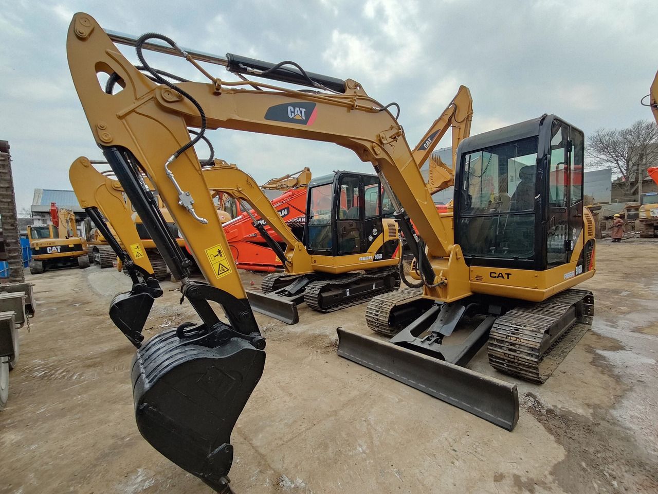 2016 Caterpillar 306E crawler excavator, side view