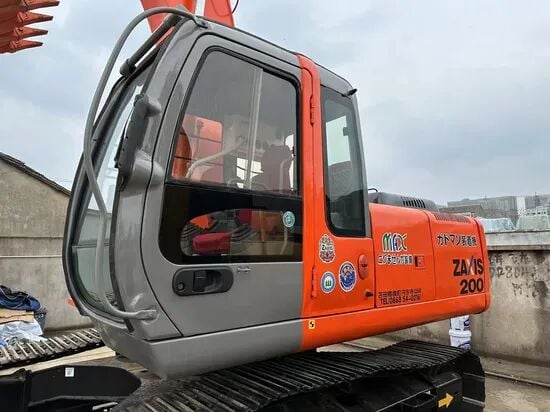 Hitachi ZX200 Crawler Excavator Hitachi ZX200 Crawler Excavator