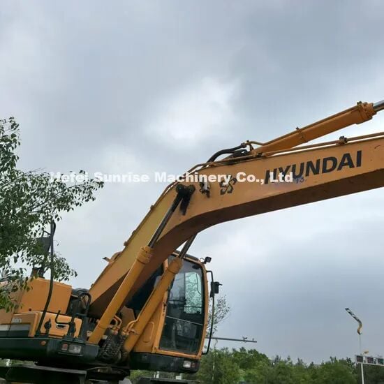 Hyundai R210W-9 Wheel Excavator