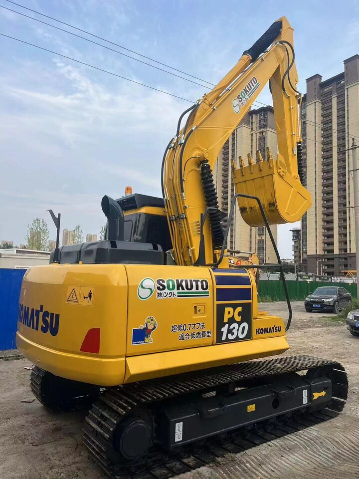Komatsu PC130 Crawler Excavator Komatsu PC130 Crawler Excavator