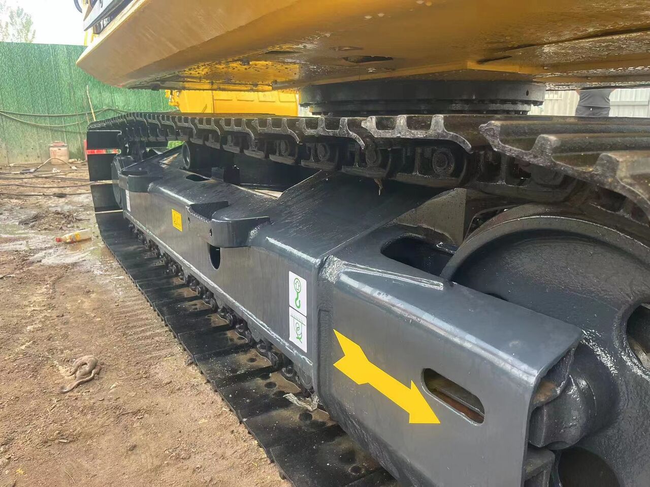 Komatsu PC130 Crawler Excavator Komatsu PC130 Crawler Excavator