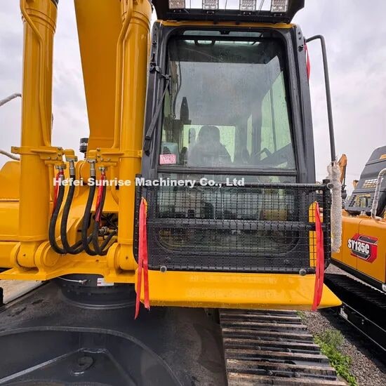 Komatsu PC400-8 Wheel Excavator
