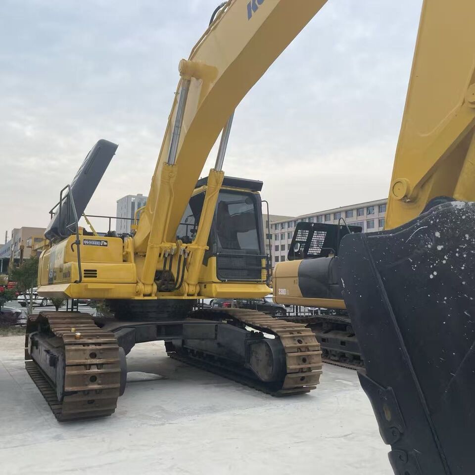 Komatsu PC450 Crawler Excavator Komatsu PC450 Crawler Excavator