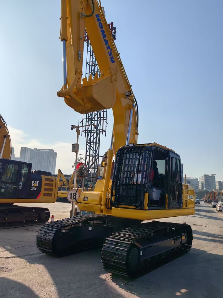 New 2012 Komatsu PC200-7 Crawler Excavator New 2012 Komatsu PC200-7 Crawler Excavator