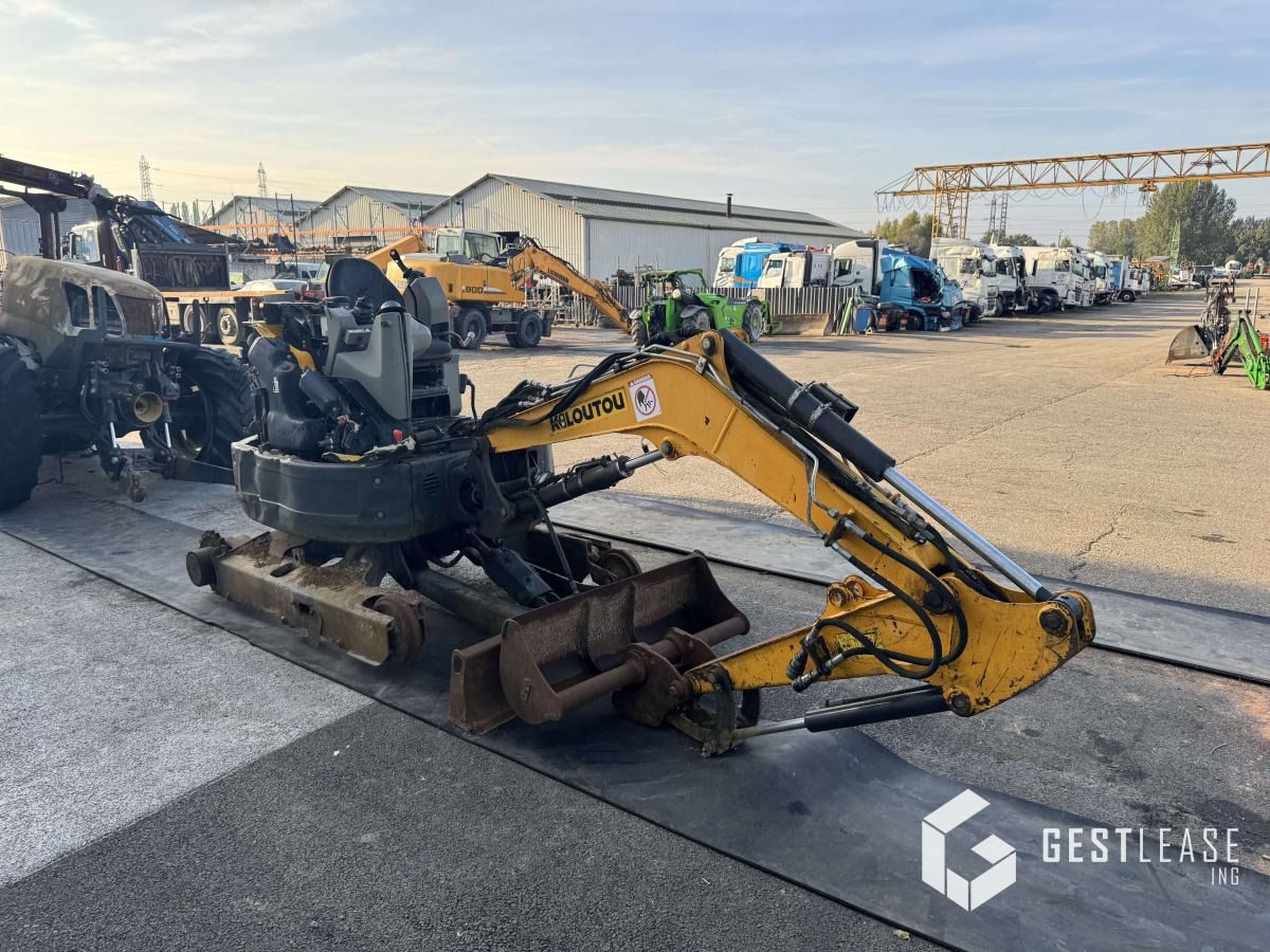 New 2014 Bobcat E26 Mini Excavator New 2014 Bobcat E26 Mini Excavator