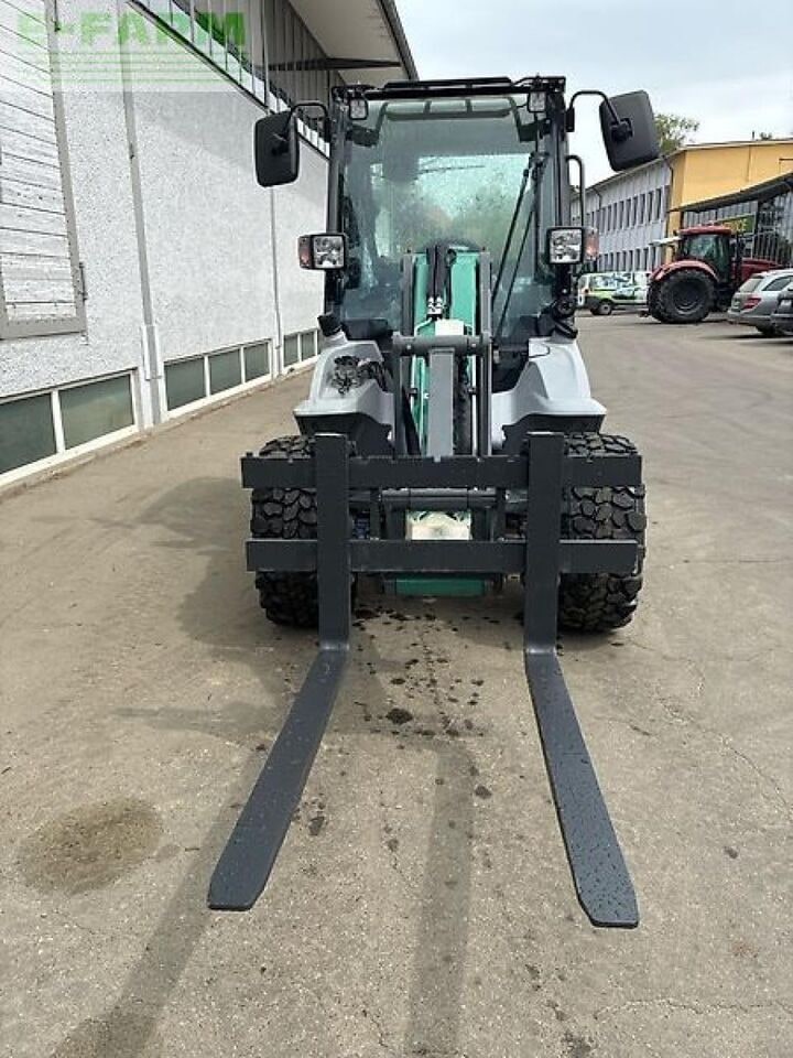 New 2024 Kramer KL12.5 Mini Excavator New 2024 Kramer KL12.5 Mini Excavator