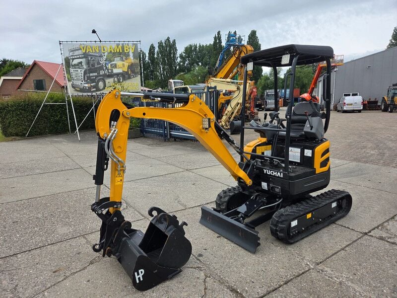 New 2024 Yuchai U17 Mini Excavator