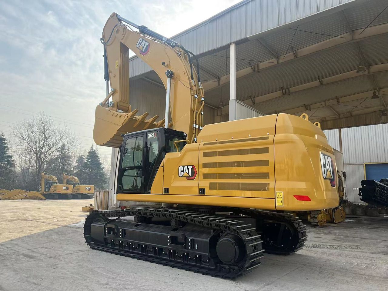 New 2026 Caterpillar 352 Crawler Excavator