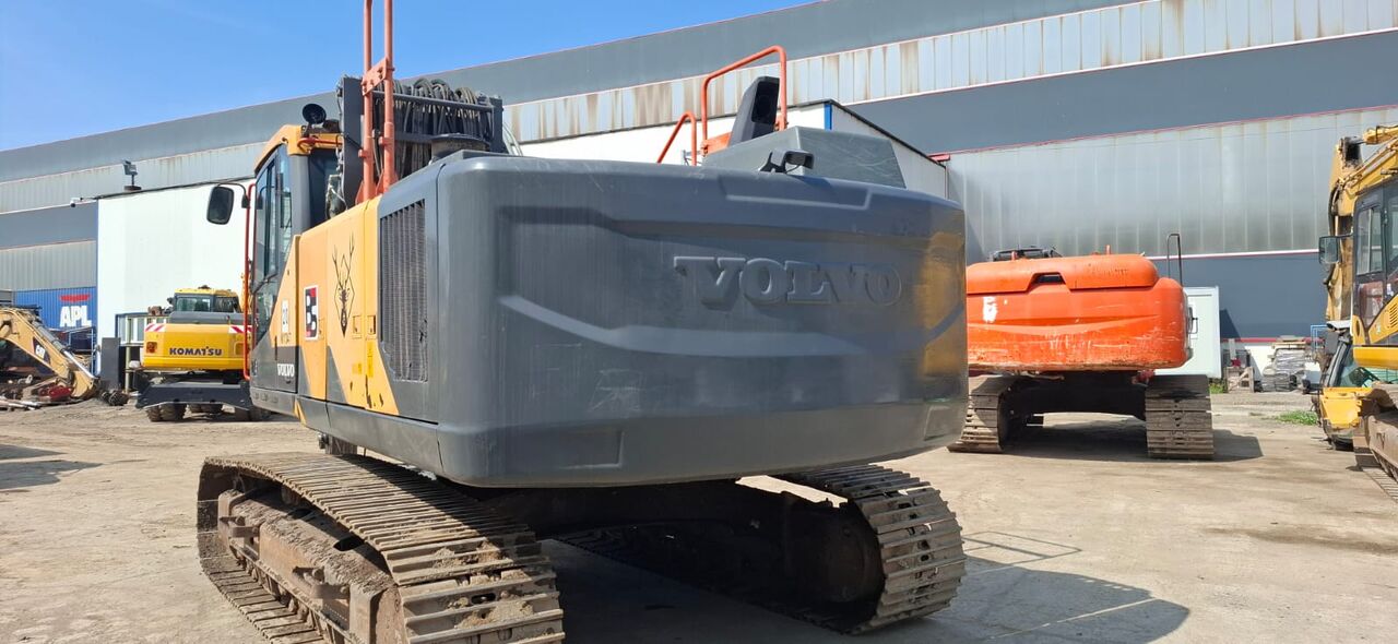 Volvo EC220EL Crawler Excavator Volvo EC220EL Crawler Excavator