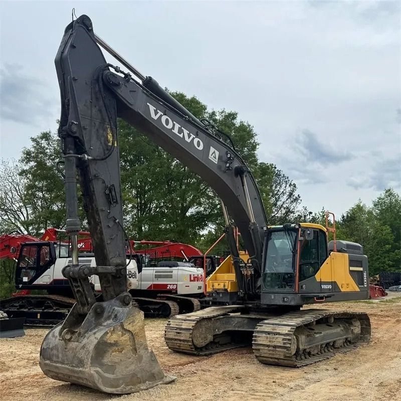 Volvo EC350E crawler excavator, side view Volvo EC350E crawler excavator, side view