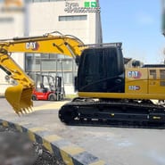 2022 Caterpillar 320GX crawler excavator, side view 2022 Caterpillar 320GX crawler excavator, side view
