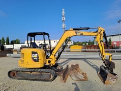 2019 Caterpillar 305E2 crawler excavator, side view