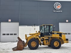 2003 Caterpillar 938G wheel loader, side profile view