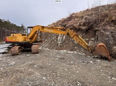 1980 Ford H45 excavator, side view